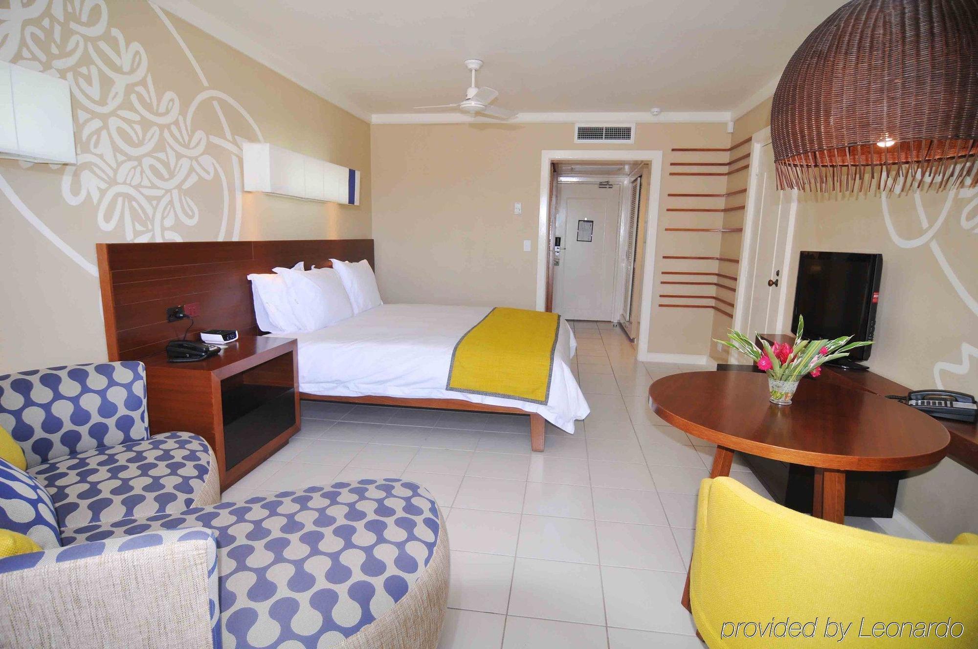 Holiday Inn Resort Vanuatu By Ihg Port Vila Room photo